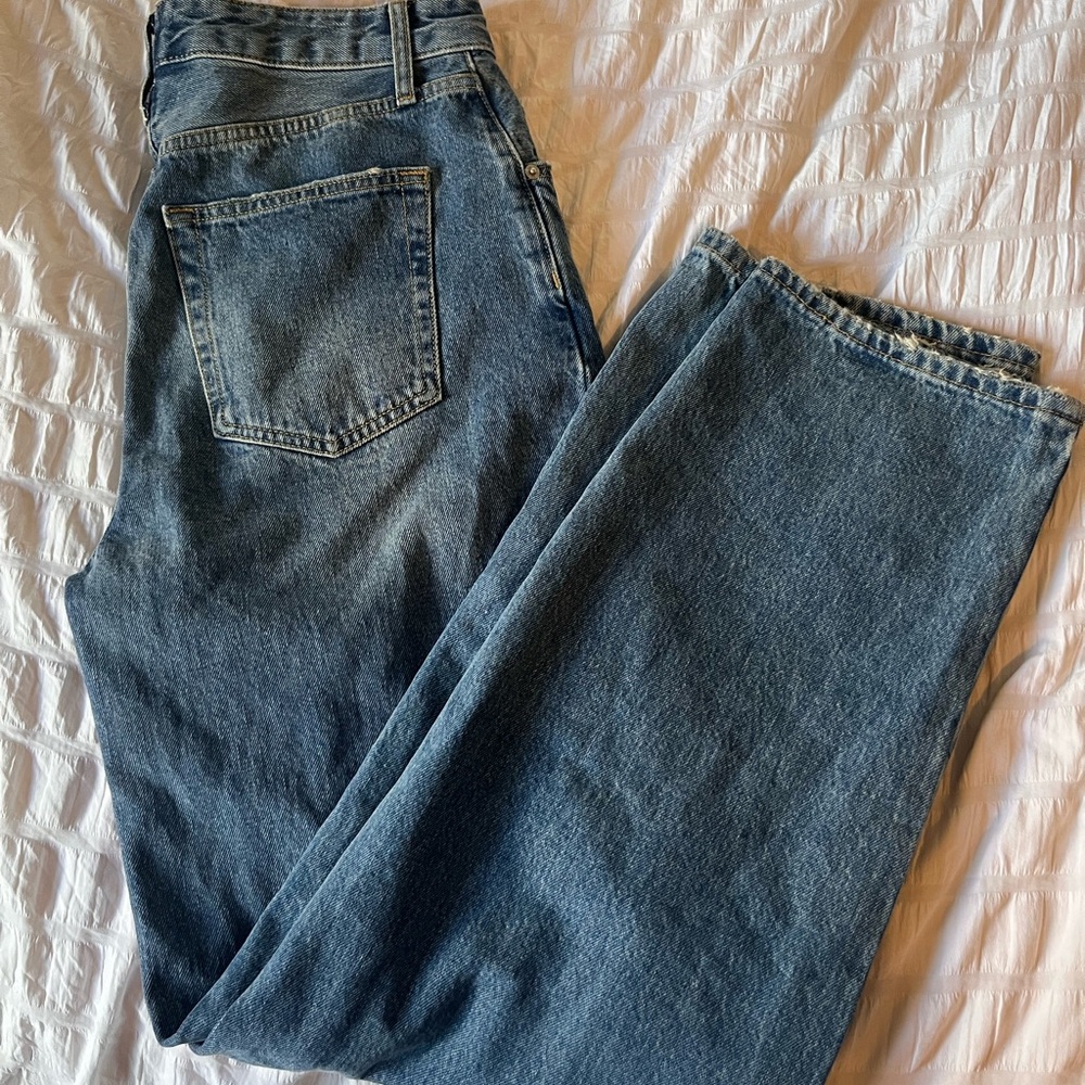 URBAN OUTFITTER JEANS